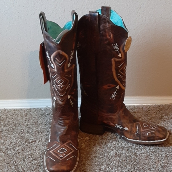 Corral Shoes - Corral square toe westen boots
